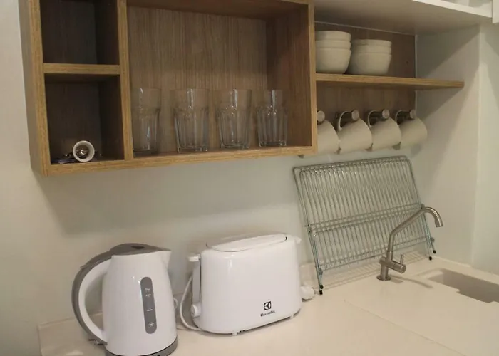 Live Like A Local In Ekkamai Apartamento *
